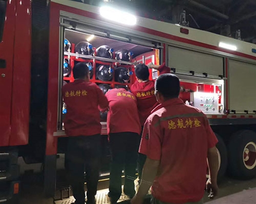 消防車(chē)用氮?dú)馄繖z測(cè)